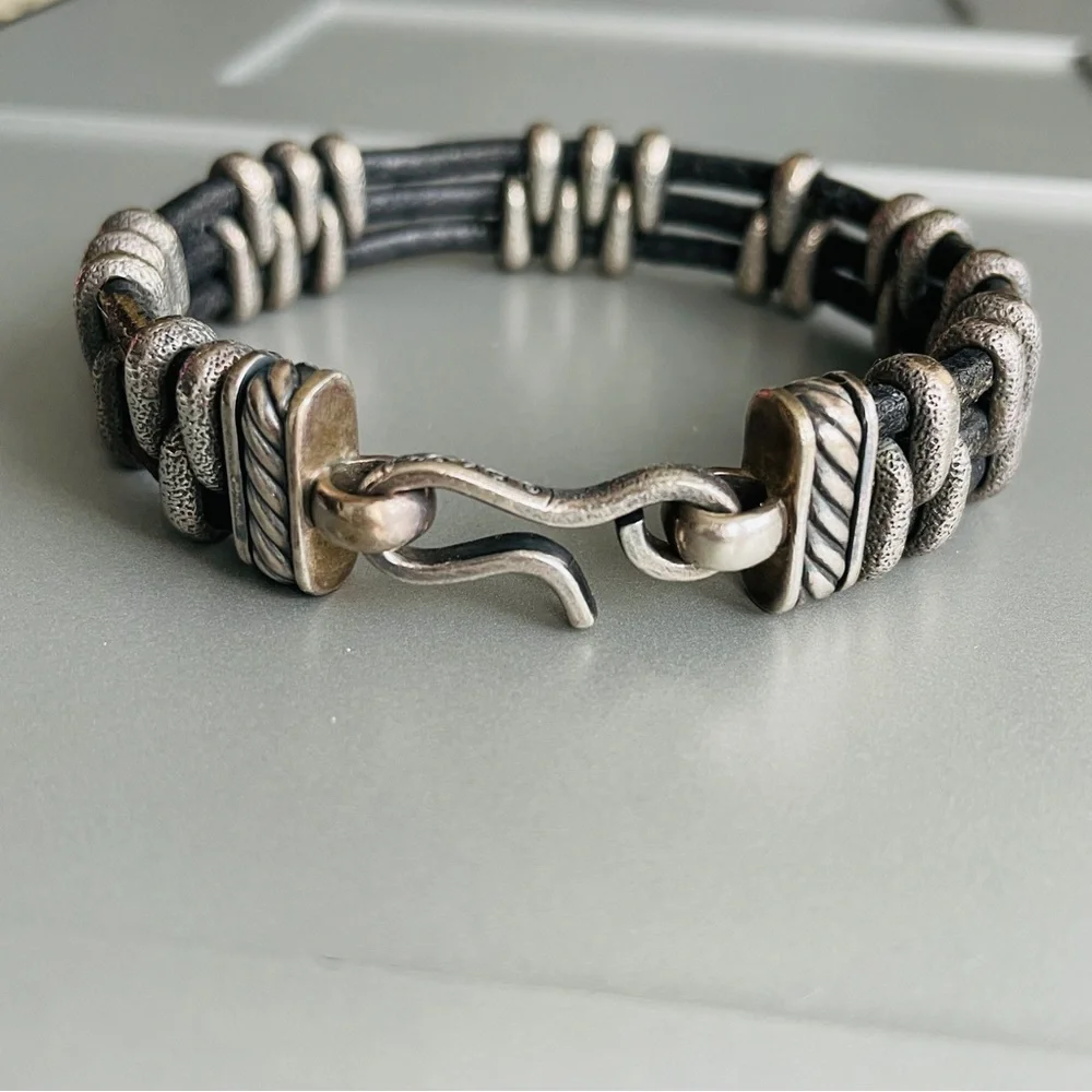 🎉Sold🎉 David Yurman Leather And Sterling Silver Cable Station Men’s Bracelet - Picture 4 of 9